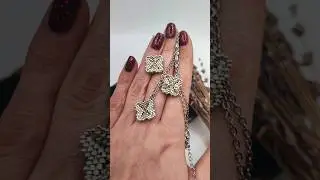 свети, научу тебя плести из бисера #серьгиизбисера #бисер #earrings #diy #beads