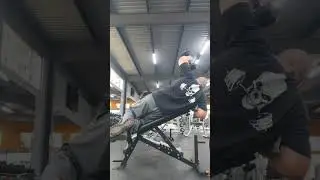 Programas de entrenamiento personalizados,playeras y sudaderas deportivas Skull Fitnness, WhatsApp.