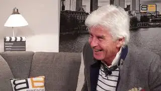 Beim Brendel Folge 3 mit Frederic Meisner Gl&uuml;cksrad Moderator Tracht Talkshow Interview