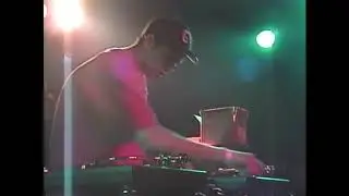 DJ Roctakon (from the Goonies Crew) in 1999 DMC AMERICAN BATTLEGROUND