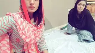 NAIMA(IQRA AZIZ) REAL LIFE PICTURES