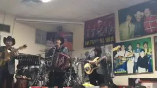 Mil cicatrices - Cerecero Pilo'sBar 08julio2016