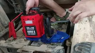 12V/24V Jump Starter 4000A