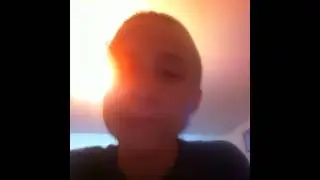 YOUNG WHITE KID DOES SICK BEATBOX