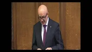 В парламенте обсуждались случаи коррупции в полиции и сговора с охотниками.