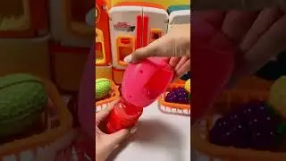 How The Toy Make The Fruit Juice🥗🤣#viral #toys #happytoys #funny #play #shorts #youtubeshorts