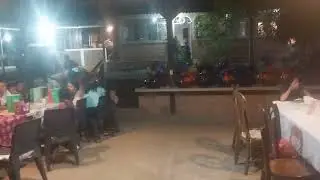 Fuimos invitados a la cena navideña de pupuseria  el tamarindo