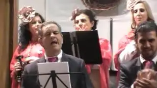 Suena al compas de palmas.Coro rociero el rebujito de herrera sevilla.