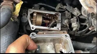 Como trocar a junta da bomba injetora da Toyota Hilux