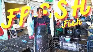 Cutting Giant Trevally Fish at a Traditional Market | Authentic Skills Without Machines 🔥🔥