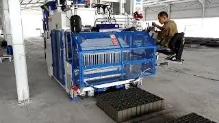 GERMANY ZENITH 913 Mobile Egg Laying Concrete Block Machine