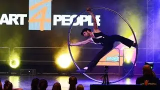 Art 4 People - Cyr wheel - V&aacute;clav Hanu&scaron; - Dance Life Expo 2016 (4K)