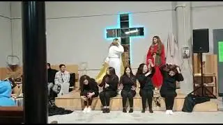 iglesia de Vitoria danza huesos secos
