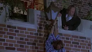 Scary movie 2. Take my hand.