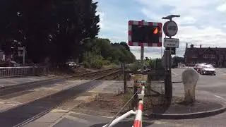Sleaford Station Level Crossing - Lincolnshire (05/07/2025)