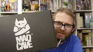 Unboxing: Mad Cave Mystery Box