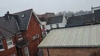 London's FISRT Snow, Sleet & Rain Walk in 2025 Winter Tour #londonmoments #london #snow #snowfall