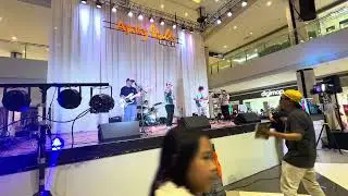 Tell Me Where It Hurts - Anwind Cover Live at Ayala Mall Feliz