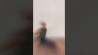 Lolasana (pendant pose) practice