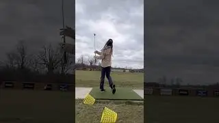 So windy today 😮&zwj;💨#noobsplaygolf #golfswing #golfgear #badatgolf #new #flopshot #golf #happy #fun