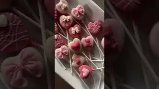 Valentines Day Cake Pops😋🧁