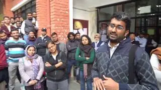 JNUSU President Balaji addressing the protesting students at Main Library