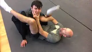 Gogoplata from guard