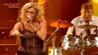 Sweethearts - To Mennesker På En Strand [Live]
