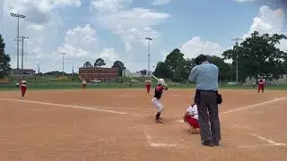 Single over 3rd baseman&rsquo;s head 