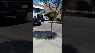 Camión Recolector de Basura de la Municipalidad distrital de Parcona ¡Somos todos!. Radio: Nueva Q.📻