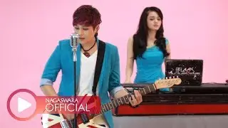 Black Champagne - Move On Dong (Official Music Video NAGASWARA) #music