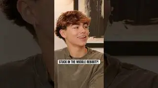 STUCK IN THE MIDDLE on Disney Channel coming BACK?! #malachibarton #jennaortega #arianagreenblatt