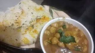very tasty very easy chole kulcha recipe😋🤤@TaiyabaAhmed-p4mplease subscribe my channel