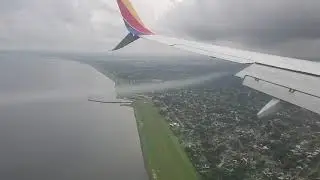 Southwest flight over Lake Pontchartrain landing in New Orleans