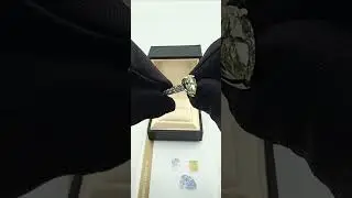 Кольцо золото 750 проба.Бриллиант груша 1.43 карата Fancy Light Yellow/ IF . Сертификат GIA.