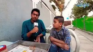 A 10 year boy Zahid selling Samosa at street