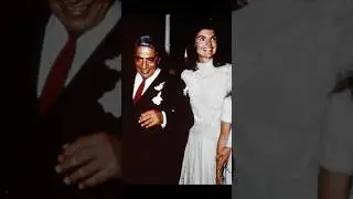 Jacqueline and Aristotle Onassis on their wedding day, 1968.📷? #fyp #vintage #oldstyle #wedding