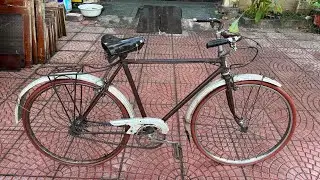 xe đạp thống nhất cổ xưa đời 6x vẫn còn mộc mạc nguyên để ae về dọn