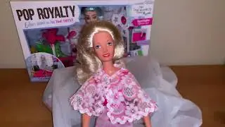 Antique Thrift Store Haul: Barbie, Snapstars, Care Bears, Darci, Maxie's Carly, NaNaNa, My Scene