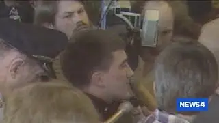 Former Iranian hostage applauds president's stance on Iran