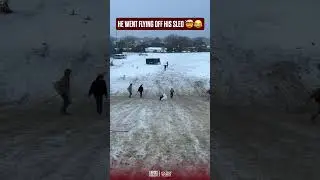 Многие игроки команды Gamecocks весело проводили время на снегу 😂😭