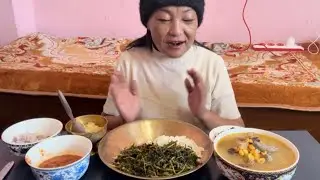 Falki ,Methi saag, Butter Rice, Achar