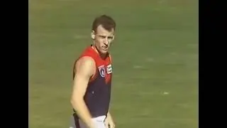 Steven Stretch & Andrew Obst - 1993, Rd 4 - Melbourne v North Melbourne, MCG