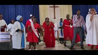 Praise session in kikuyu ✝️💯 #religion #bibleverse #FaithCommunity #familylove #worshipservice  