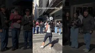 Fingi que n&atilde;o sabia fazer embaixadinhas no centro de S&atilde;o Paulo #ParceiroYouTube