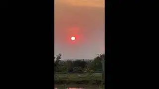 ទេសភាពជាយក្រុងពេលព្រះអាទិត្យរៀបលិច