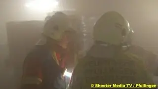 VERRAUCHUNG & ENTRAUCHUNG TIEFGARAGE - [FW Pfullingen + Werkfeuerwehr Bosch RT mit Gro&szlig;l&uuml;fter]