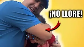 Ayudando a una abuelita de la calle