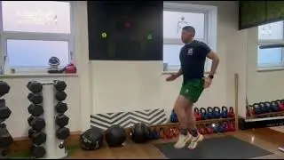 Travelling Single Leg Dead-Leg Runs