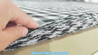 Woven fabric automatic spreading machine